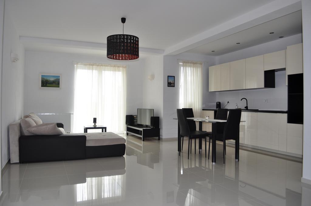 Apartament Scorpion Modlin Czosnów Extérieur photo