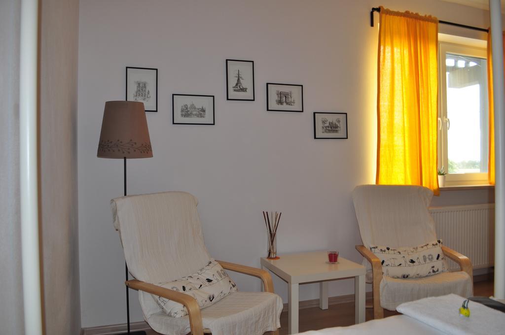Apartament Scorpion Modlin Czosnów Extérieur photo