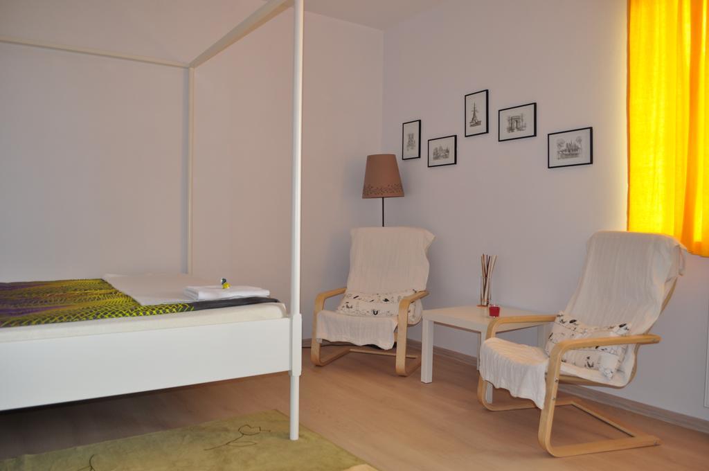 Apartament Scorpion Modlin Czosnów Extérieur photo