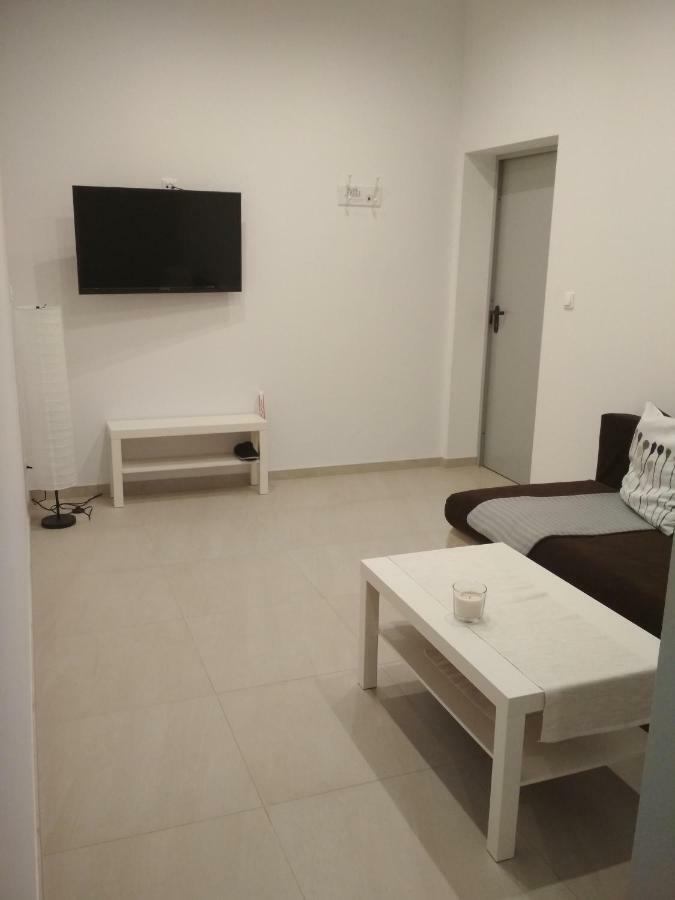 Apartament Scorpion Modlin Czosnów Extérieur photo